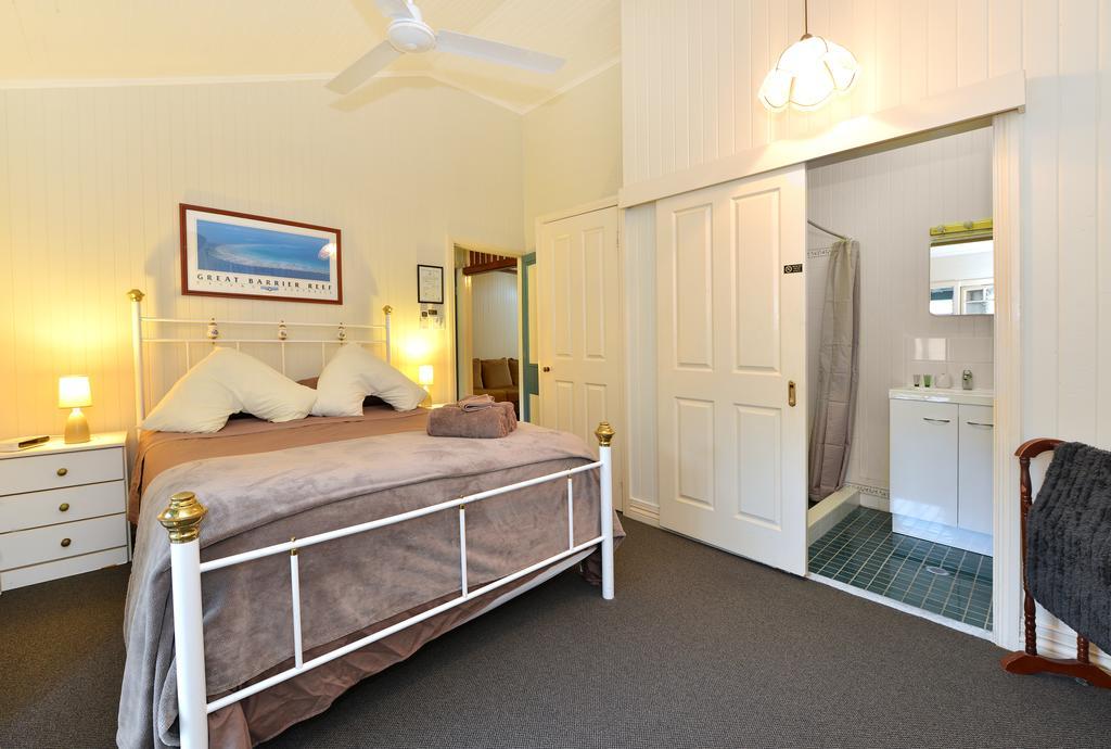 Lilybank Guest House Кэрнс Номер фото