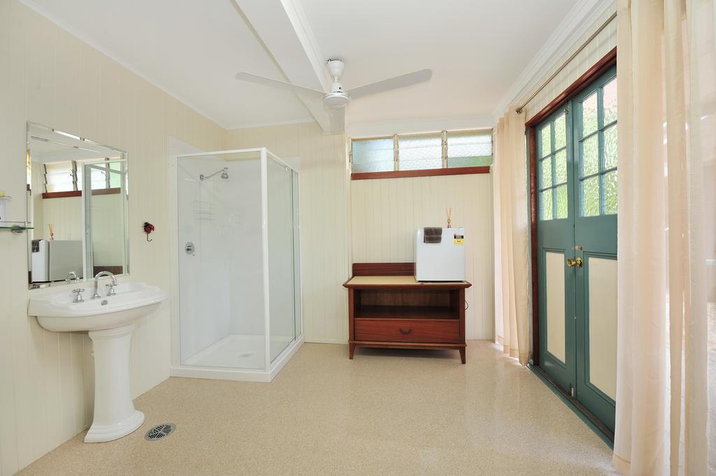 Lilybank Guest House Кэрнс Номер фото